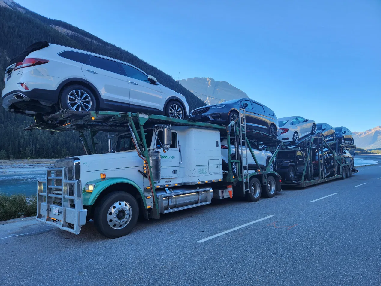 BradLeigh car hauler in the Canadian Rockies